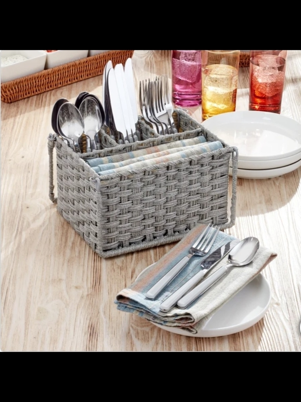 Oneida 24-piece Flatware Set with Caddy Gray